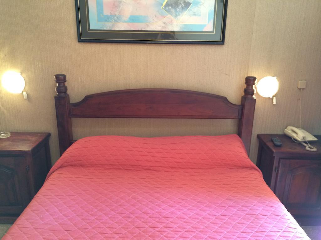 Hotel Cordoba Villa Carlos Paz Bilik gambar